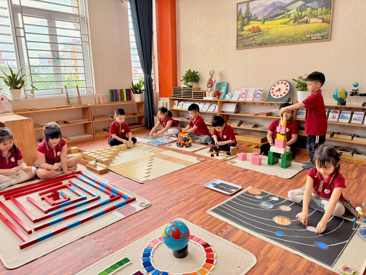 Chương Trình Học Đa Dạng tại Bibi Montessori Preschool: Khám Phá Sự Sáng Tạo Của Con Bạn